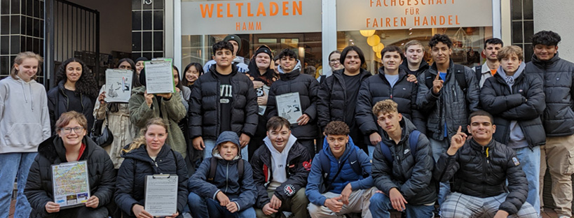 sela-hellweg-promo-2-2022