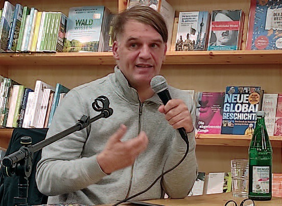 westafrika-Marcos-zu-Bernau